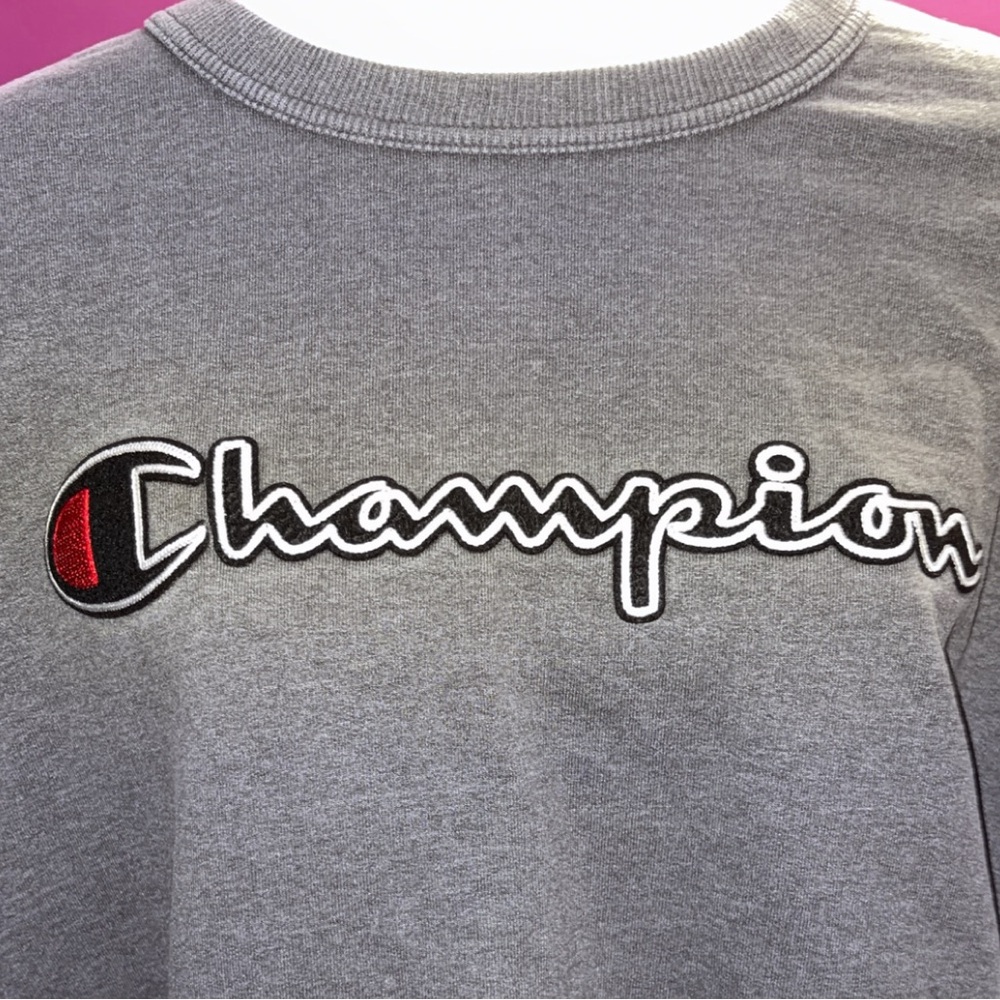 MENS Champion Charcoal Crewneck Sweater - Picture 4 of 5